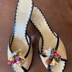 MOSCHINO SZ 38 1/2 Kitten Heel Sandals Made in Italy